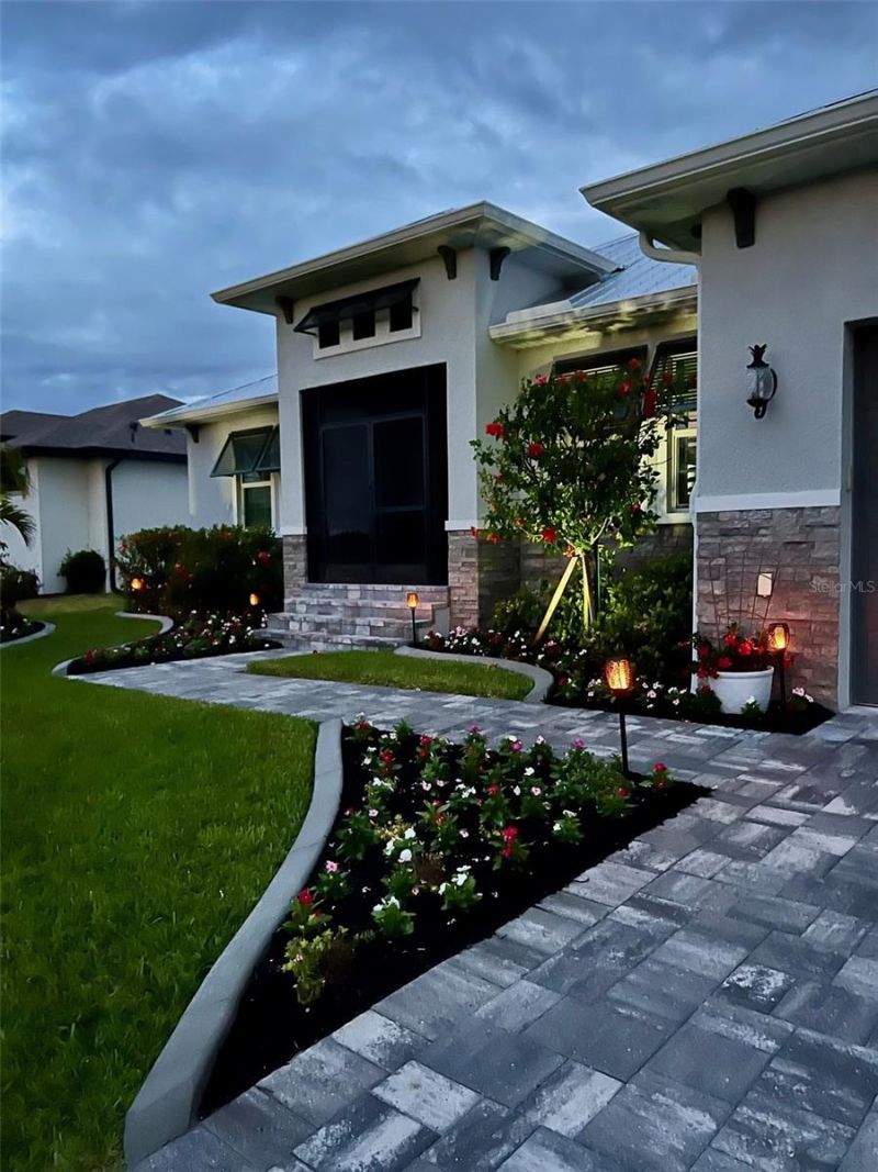 226 W Pine Valley Lane, Rotonda West, FL 33947 Photo