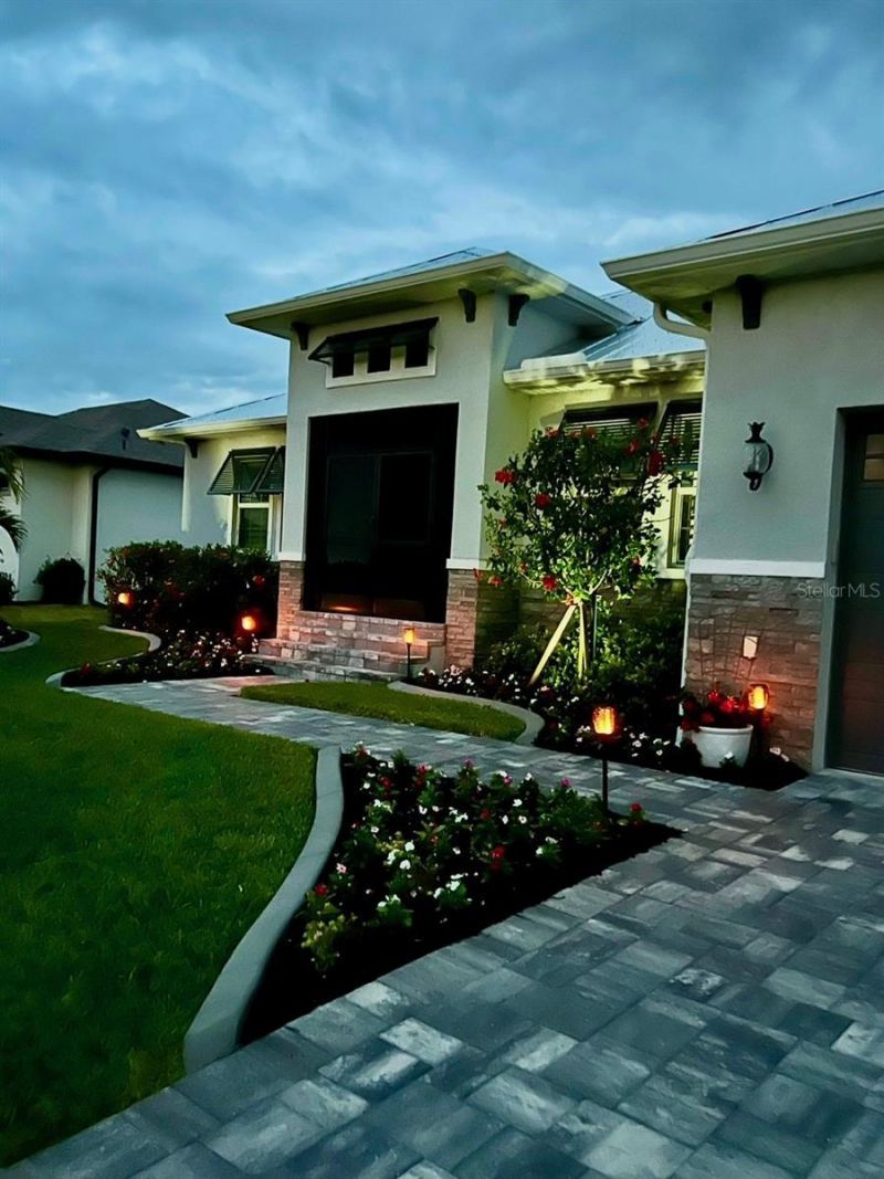 226 W Pine Valley Lane, Rotonda West, FL 33947 Photo