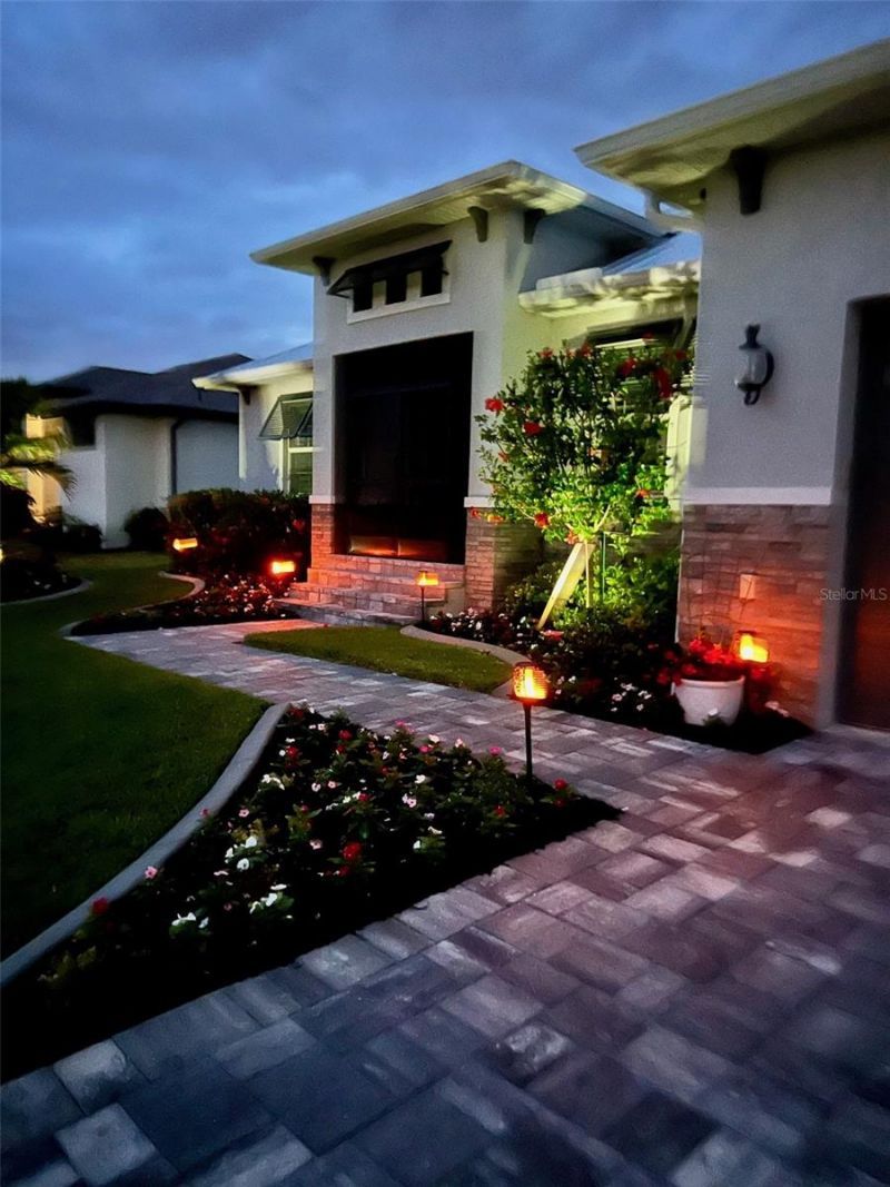 226 W Pine Valley Lane, Rotonda West, FL 33947 Photo