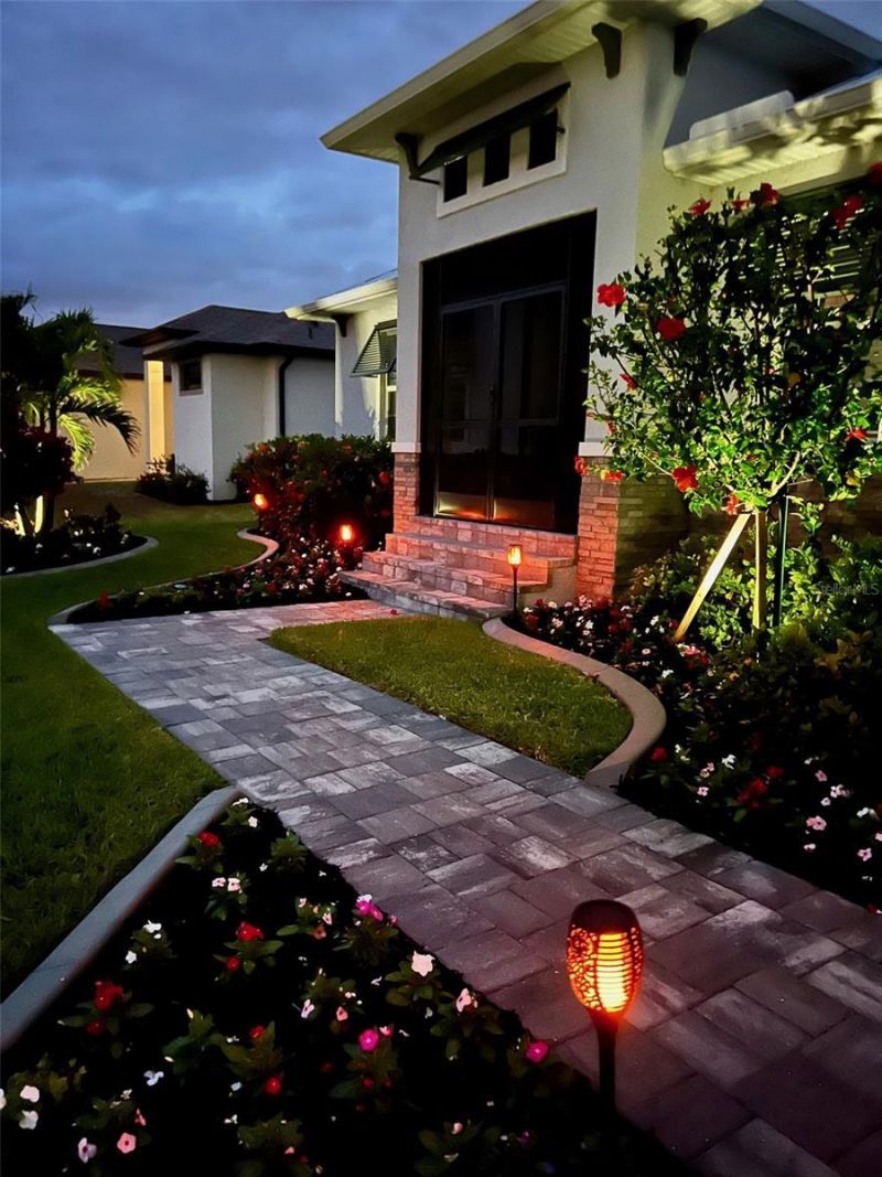 226 W Pine Valley Lane, Rotonda West, FL 33947 Photo