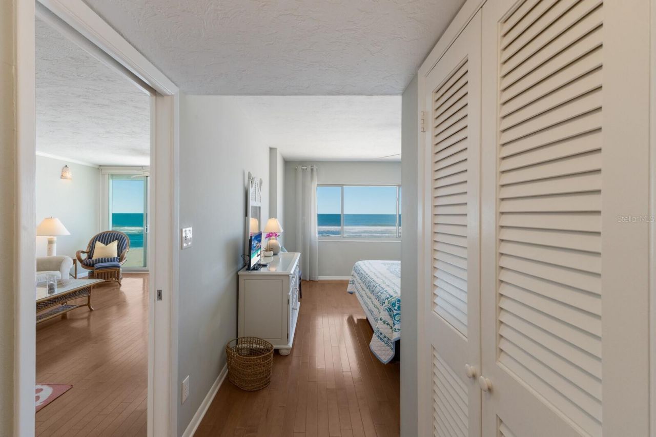 5300 Gulf Drive, Unit 204, Holmes Beach, FL 34217 Photo