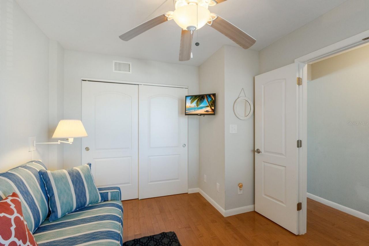 5300 Gulf Drive, Unit 204, Holmes Beach, FL 34217 Photo