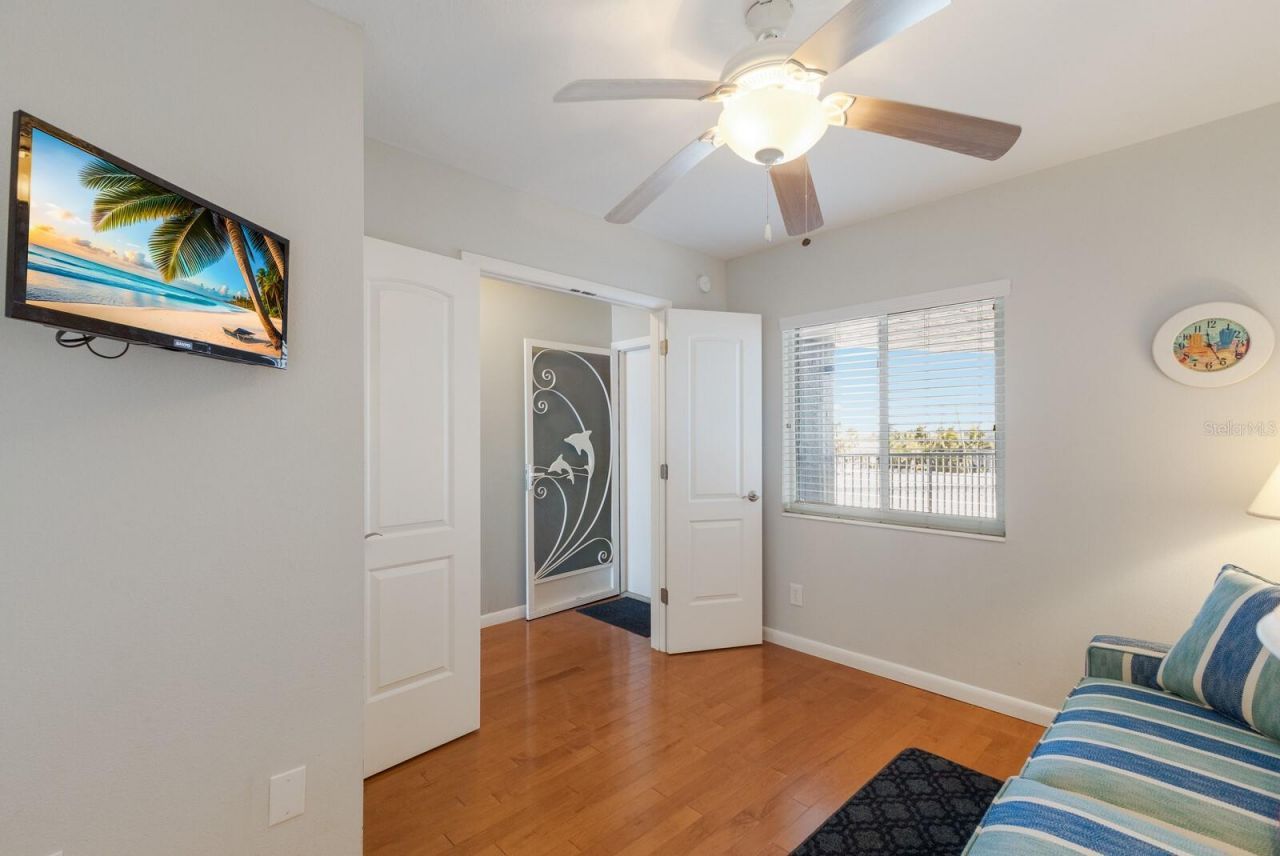 5300 Gulf Drive, Unit 204, Holmes Beach, FL 34217 Photo