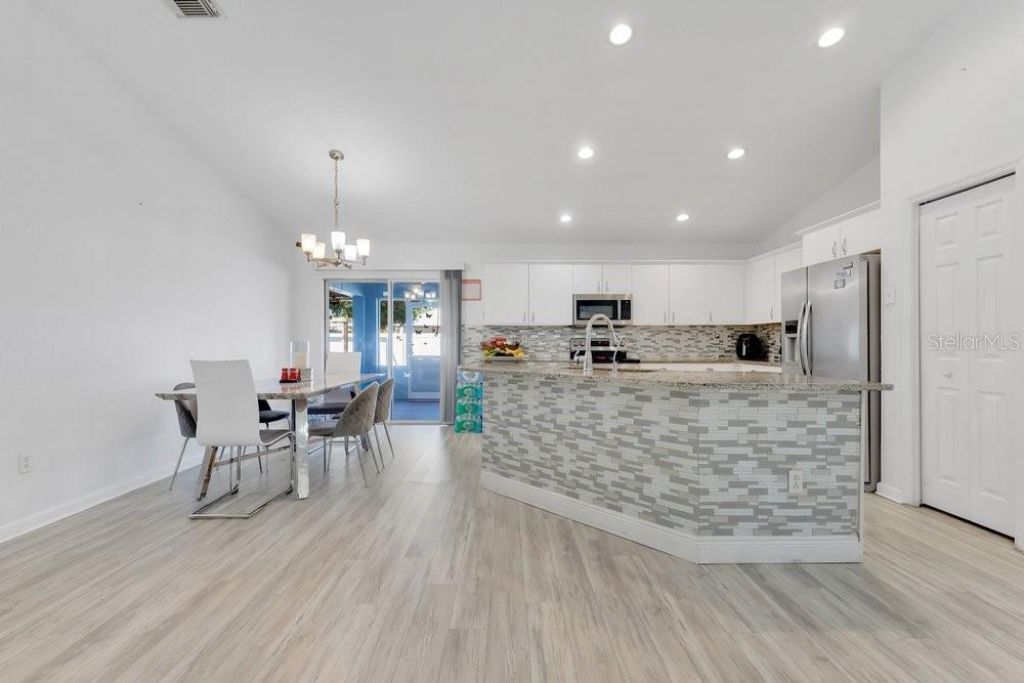 201 NW Goldcoast Avenue, Port Saint Lucie, FL 34983 Photo