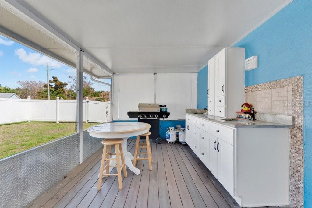 201 NW Goldcoast Avenue, Port Saint Lucie, FL 34983 Photo