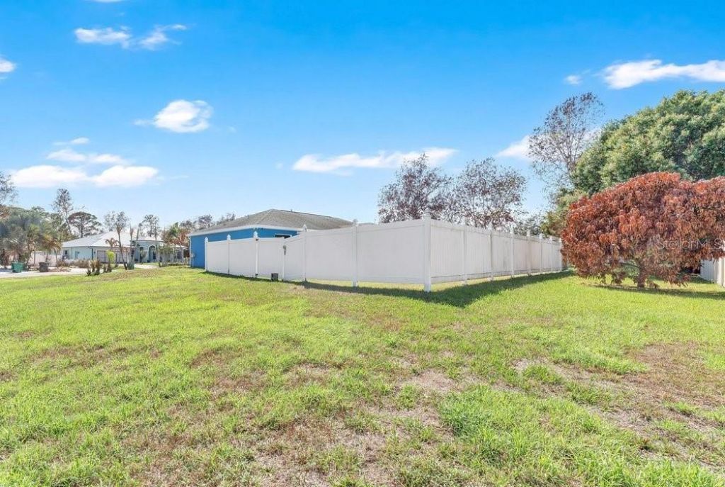 201 NW Goldcoast Avenue, Port Saint Lucie, FL 34983 Photo