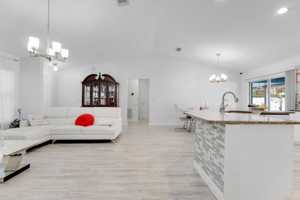 201 NW Goldcoast Avenue, Port Saint Lucie, FL 34983 Photo