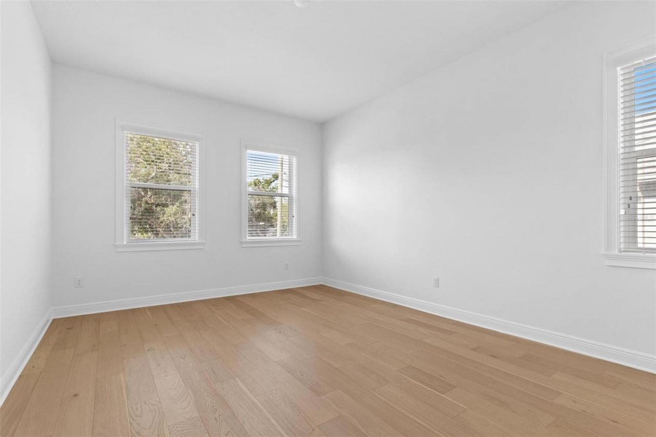 803 W Woodlawn Avenue, Tampa, FL 33603 Photo