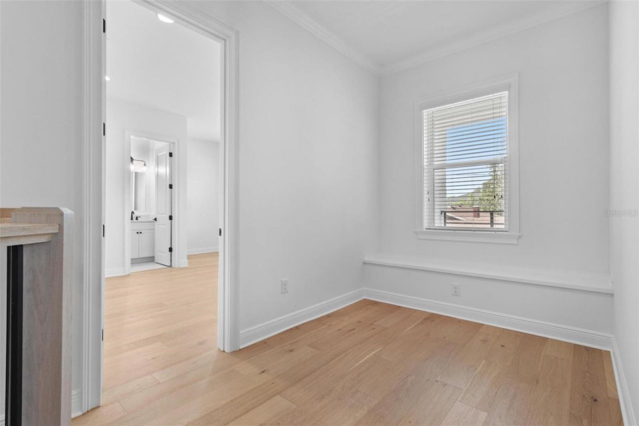 803 W Woodlawn Avenue, Tampa, FL 33603 Photo