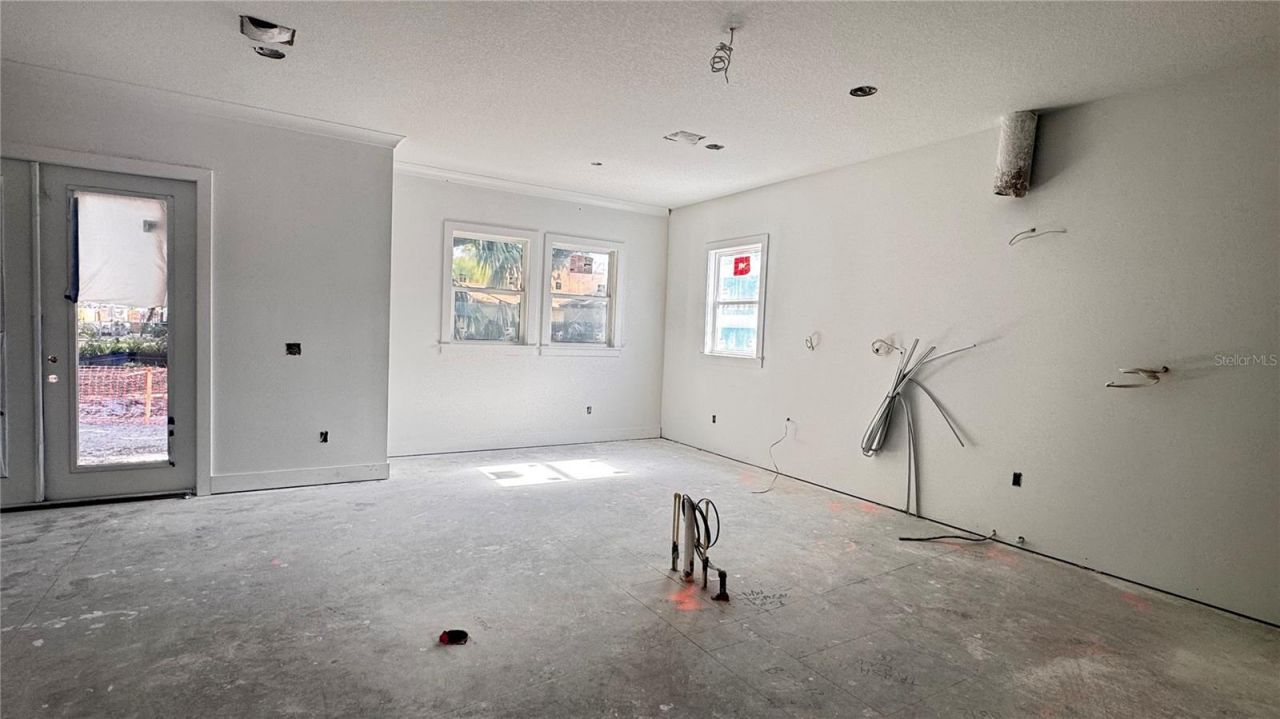 803 W Woodlawn Avenue, Tampa, FL 33603 Photo