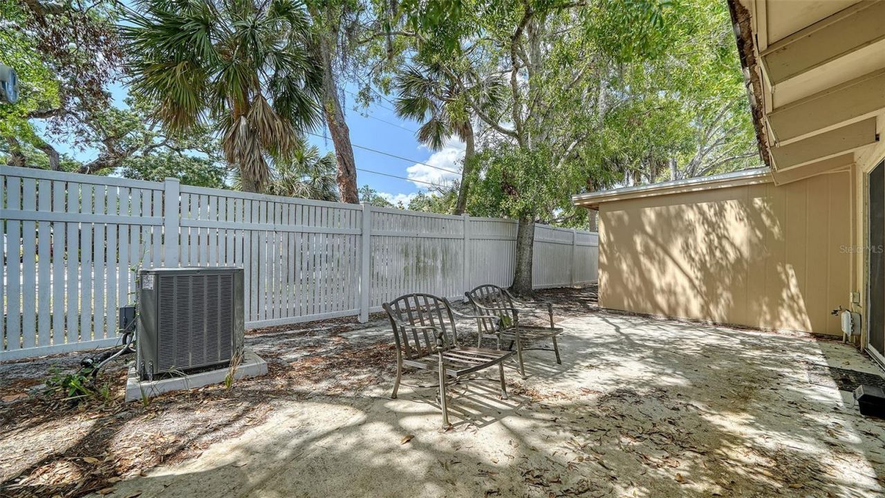 500 N Jefferson Avenue, Unit B-5, Sarasota, FL 34237 Photo