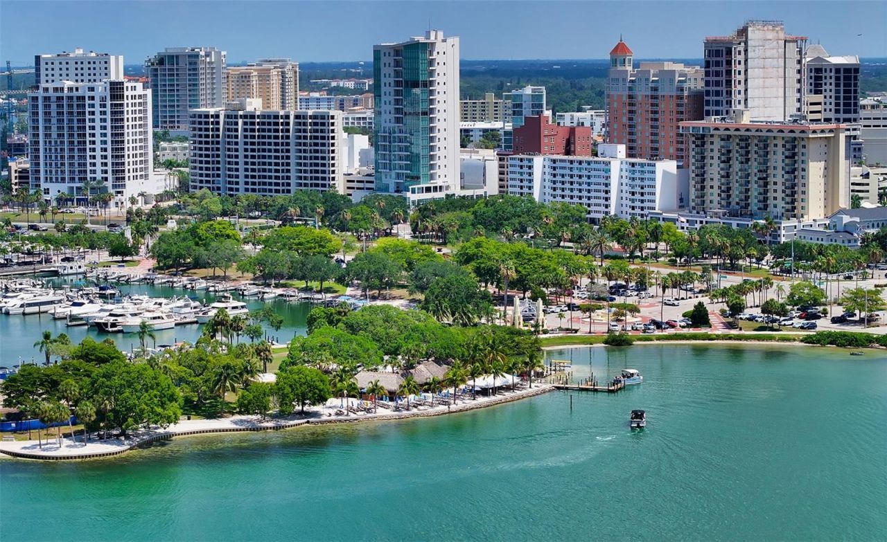 500 N Jefferson Avenue, Unit B-5, Sarasota, FL 34237 Photo