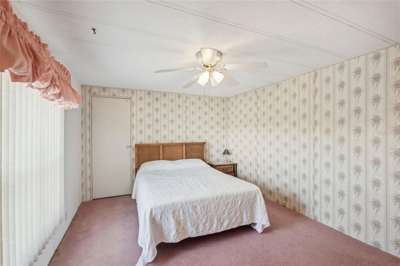 8906 31st Avenue E, Palmetto, FL 34221 Photo