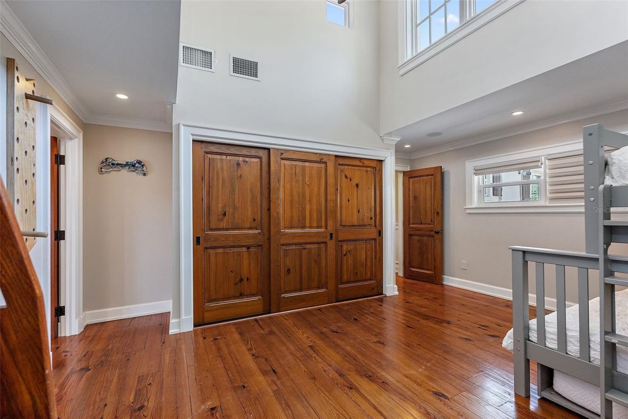 2320 Coffee Pot Boulevard Ne, Saint Petersburg, FL 33704 Photo