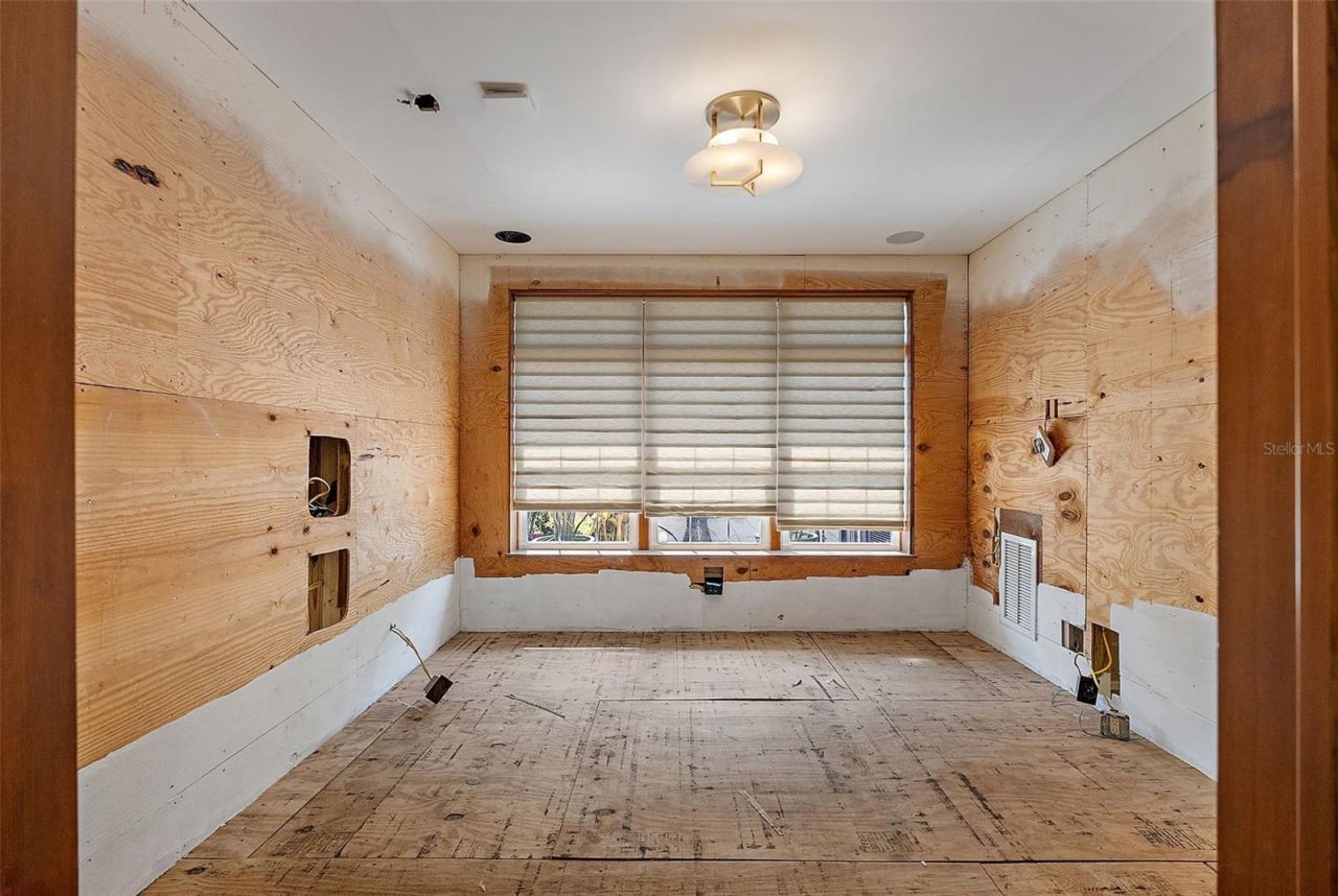 2320 Coffee Pot Boulevard Ne, Saint Petersburg, FL 33704 Photo