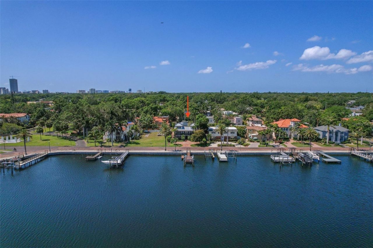 2320 Coffee Pot Boulevard Ne, Saint Petersburg, FL 33704 Photo