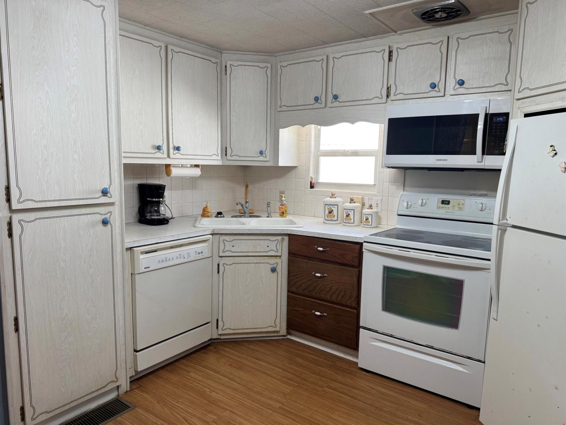 204 Palm Drive, Unit I, Briny Breezes, FL 33435 Photo