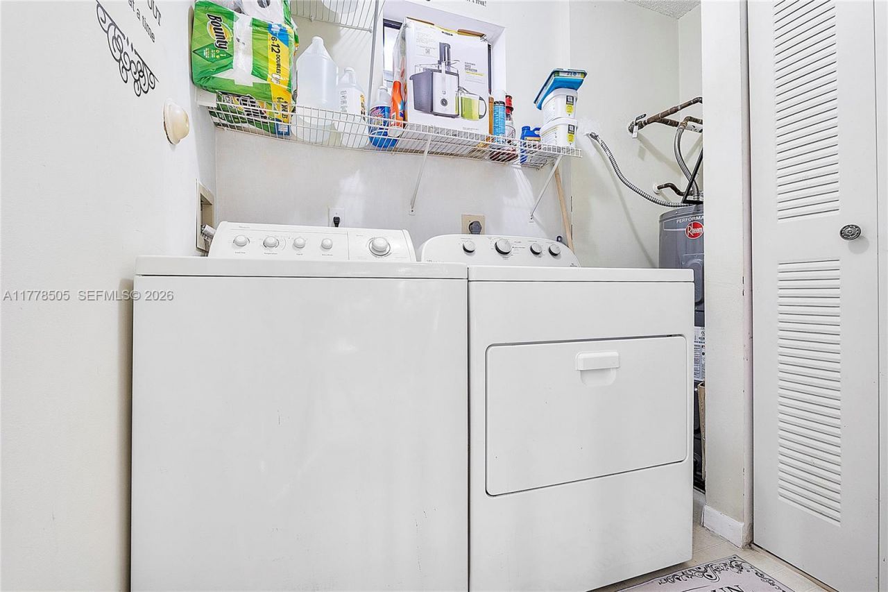 4101 E Coral Tree Cir, Unit 313, Coconut Creek, FL 33073 Photo