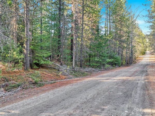 612 Vista Dr, Newport, WA 99156