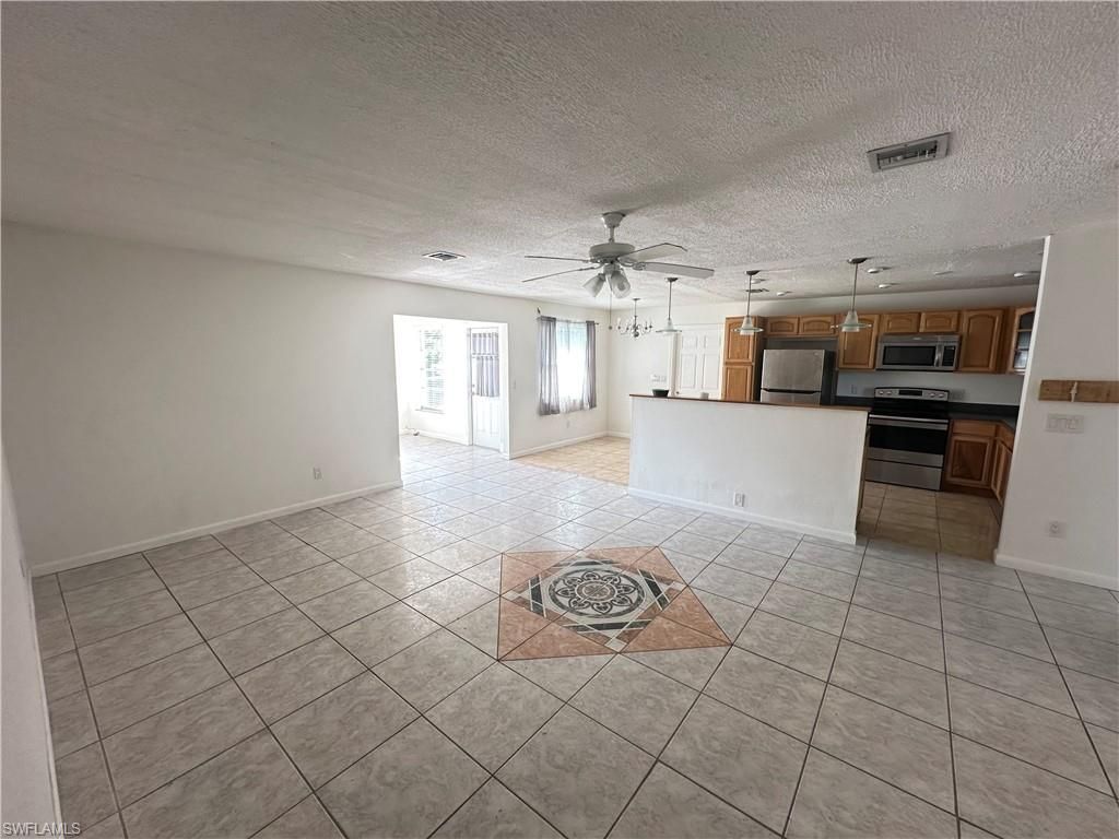 25 Estate Dr, North Fort Myers, FL 33917 Photo