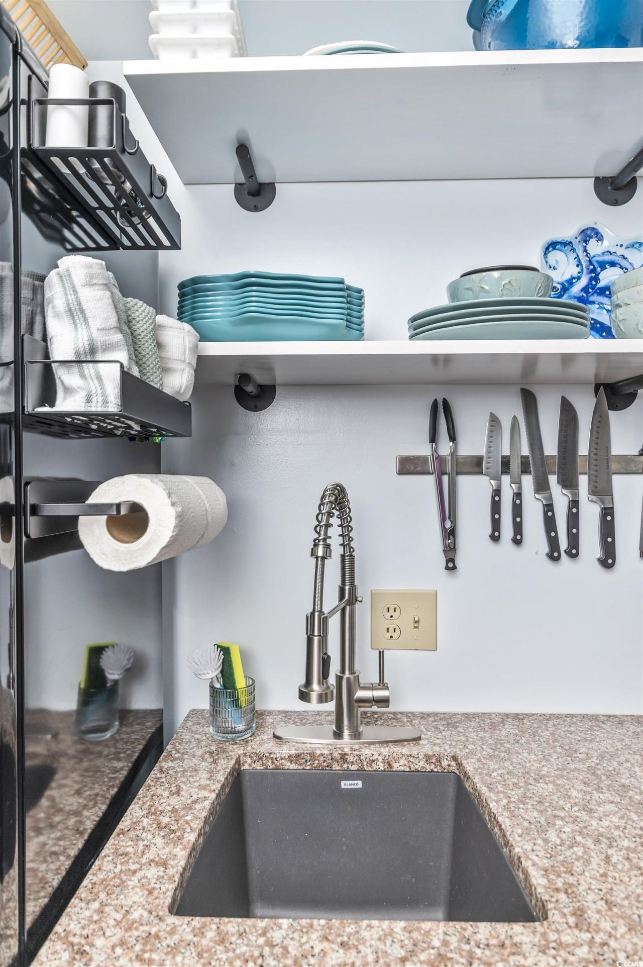 120 N Dogwood Dr. N Photo 21