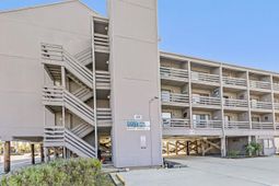 120 N Dogwood Dr. N photo 4