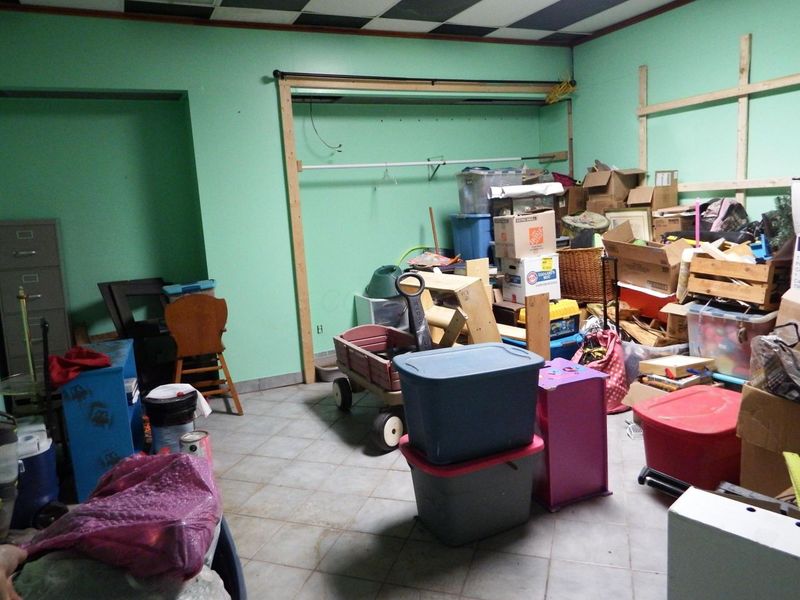 39 E Main Street, Crooksville, OH 43731 Photo 17