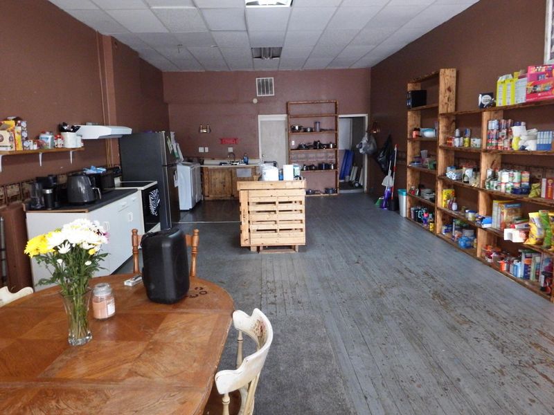 39 E Main Street, Crooksville, OH 43731 Photo 2