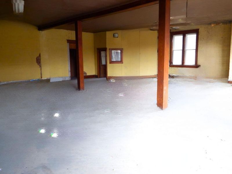 39 E Main Street, Crooksville, OH 43731 Photo 29