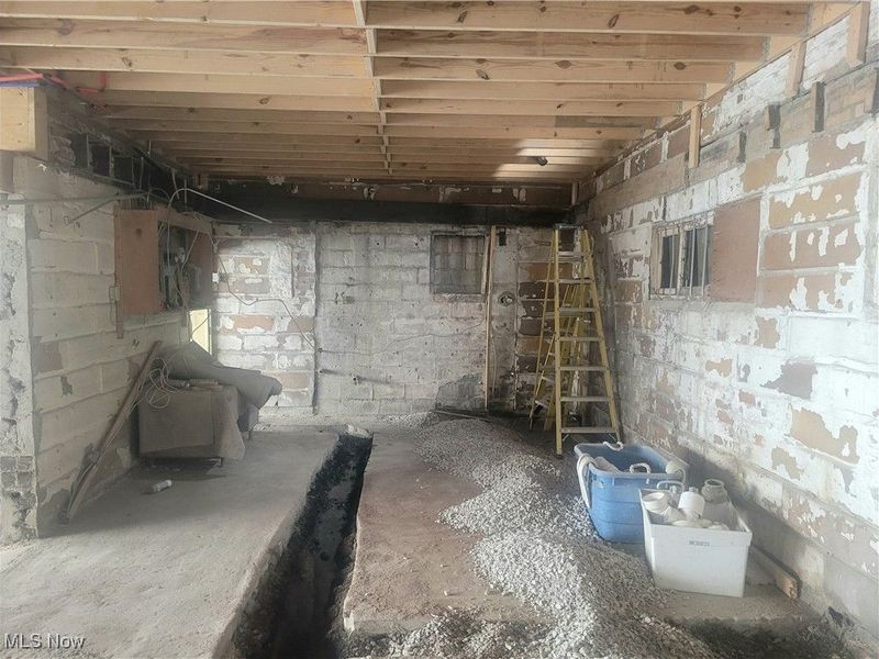 1605 Broadway, Lorain, OH 44052 Photo 9