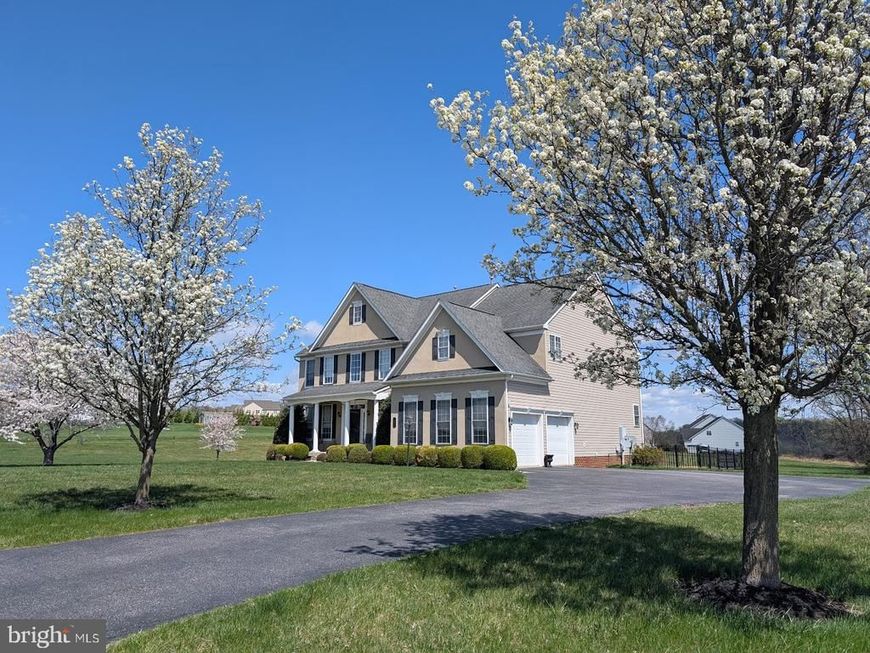 5 Turnout Lane, Etters, PA 17319 Main Photo