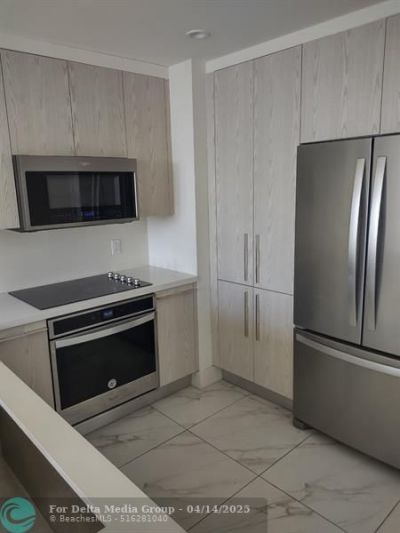 2000 Metropica, Unit 507, Sunrise, FL 33323 Photo