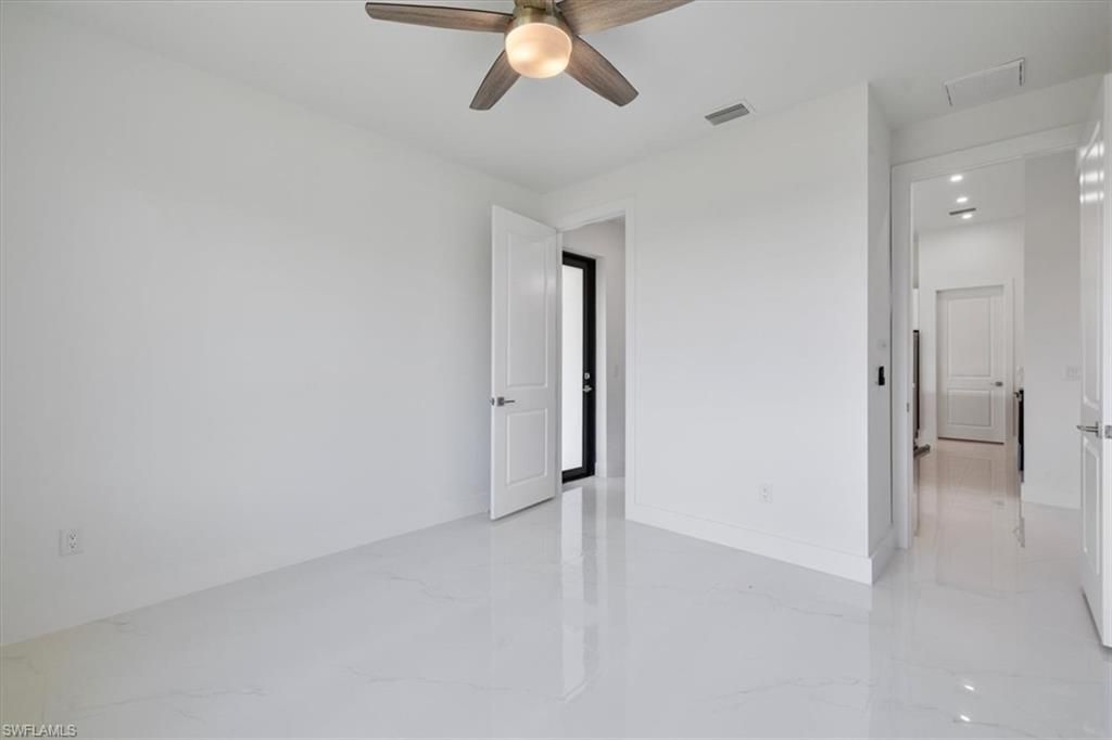 2500 NW 7th St, Cape Coral, FL 33993 Photo