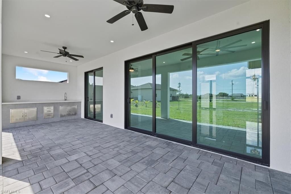 2500 NW 7th St, Cape Coral, FL 33993 Photo