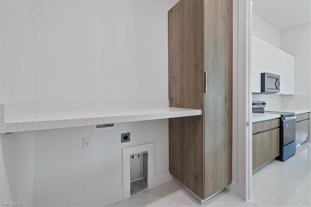 2500 NW 7th St, Cape Coral, FL 33993 Photo