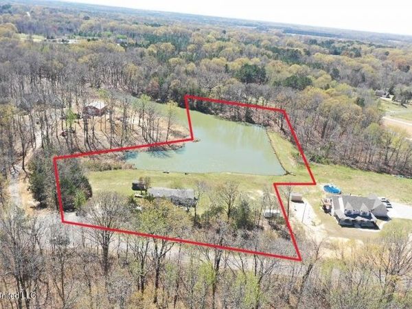 14491 Valley View Cove, Byhalia, MS 38611