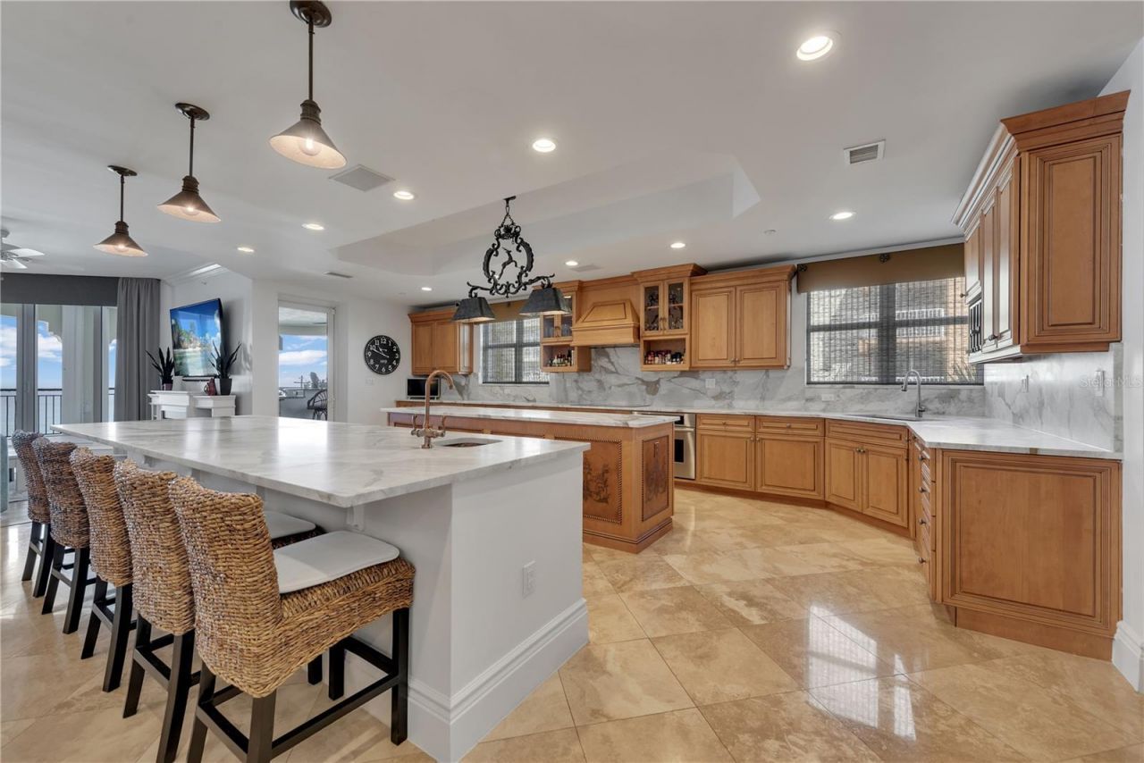 16300 Gulf Boulevard, Unit 300B, Redington Beach, FL 33708 Photo