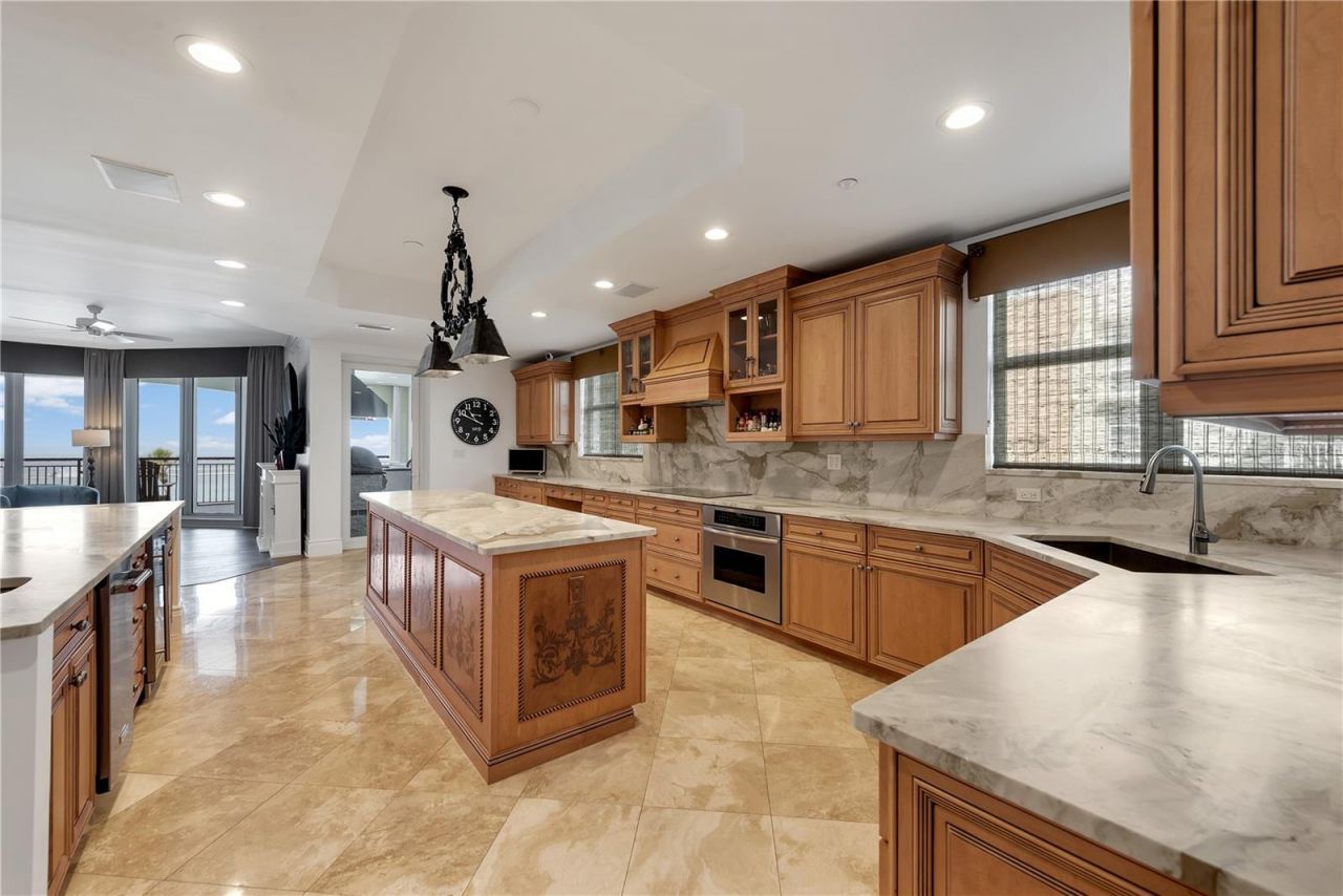 16300 Gulf Boulevard, Unit 300B, Redington Beach, FL 33708 Photo