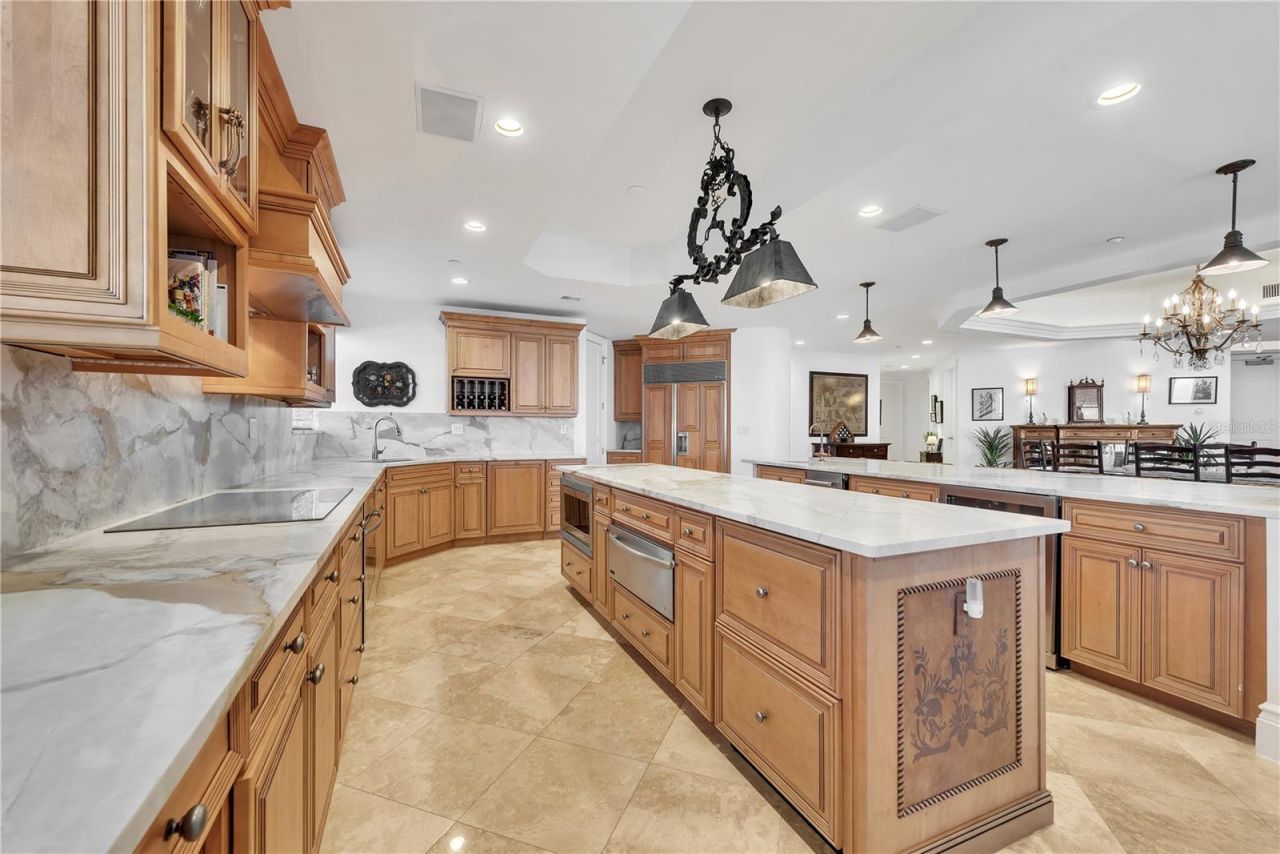 16300 Gulf Boulevard, Unit 300B, Redington Beach, FL 33708 Photo