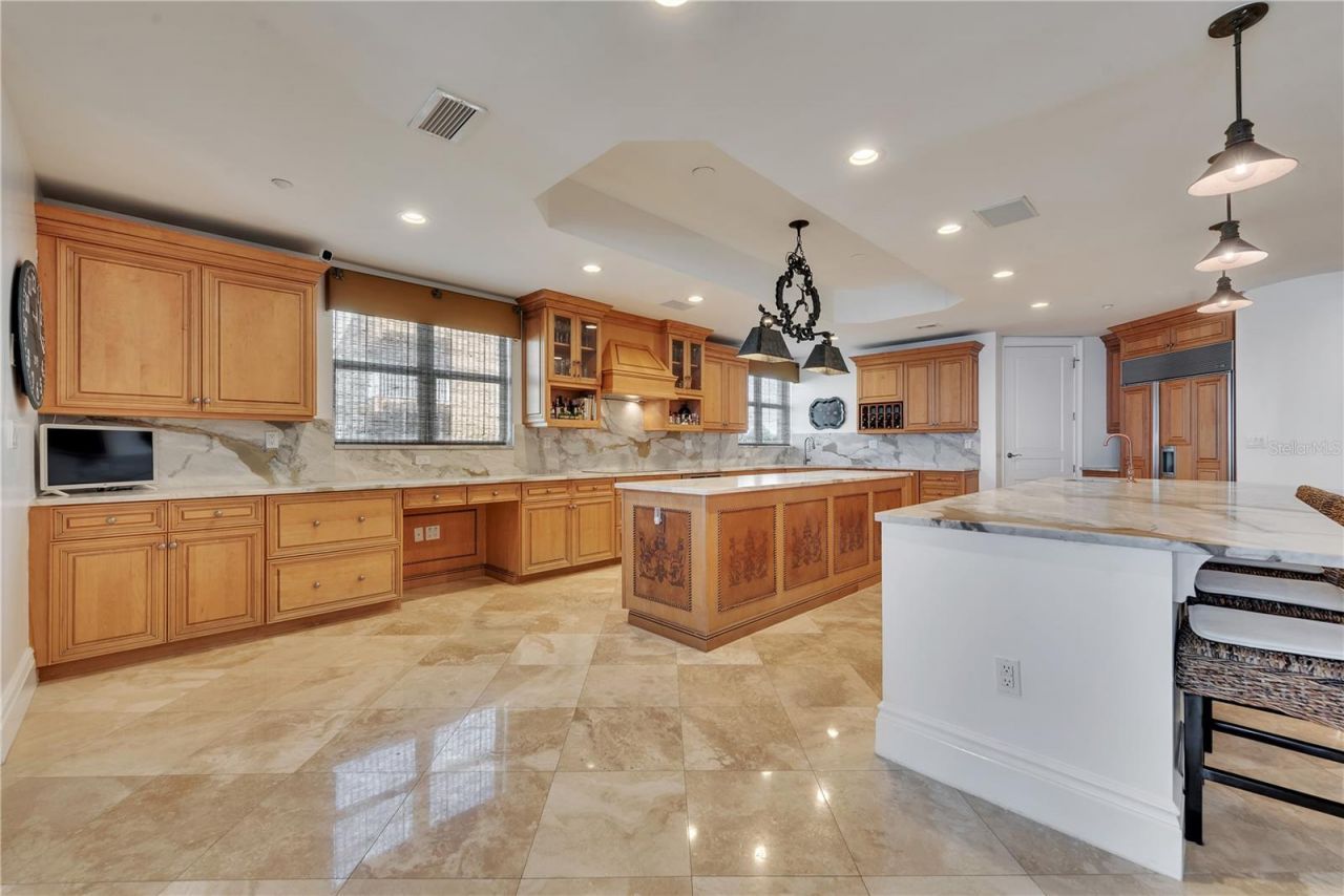 16300 Gulf Boulevard, Unit 300B, Redington Beach, FL 33708 Photo