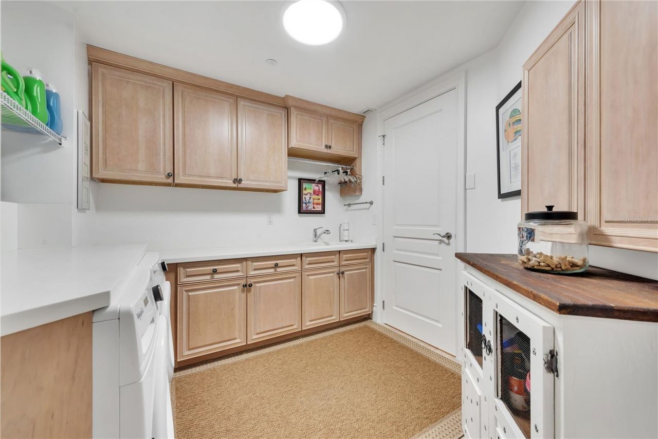 16300 Gulf Boulevard, Unit 300B, Redington Beach, FL 33708 Photo