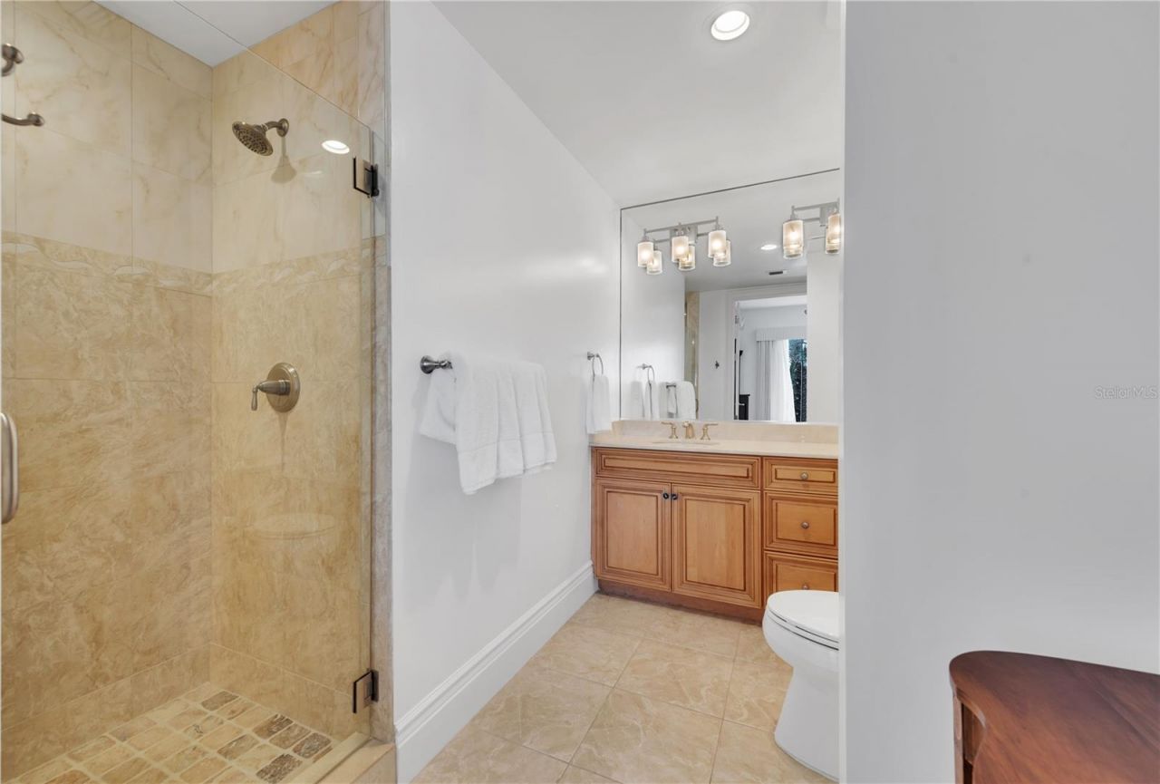 16300 Gulf Boulevard, Unit 300B, Redington Beach, FL 33708 Photo