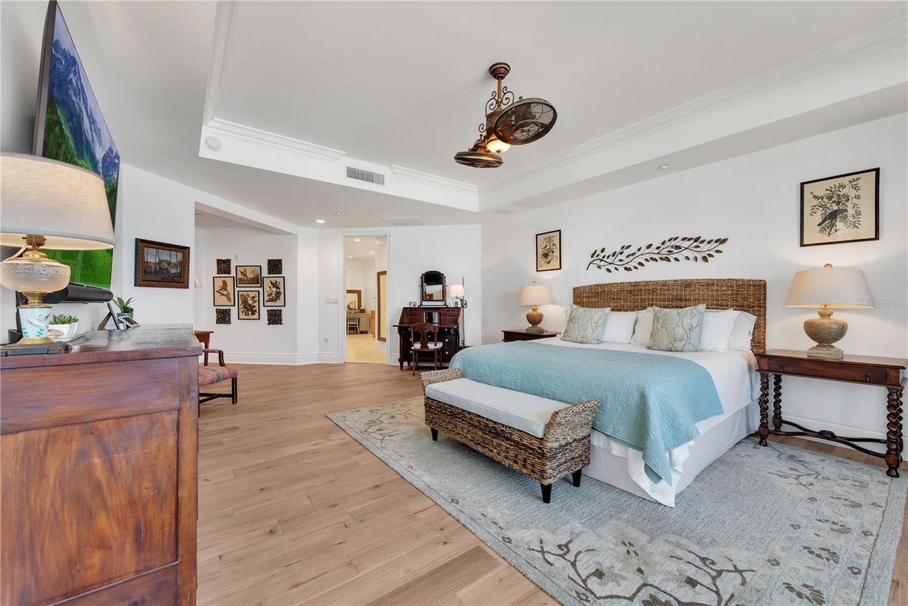 16300 Gulf Boulevard, Unit 300B, Redington Beach, FL 33708 Photo