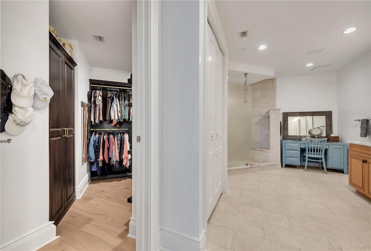 16300 Gulf Boulevard, Unit 300B, Redington Beach, FL 33708 Photo