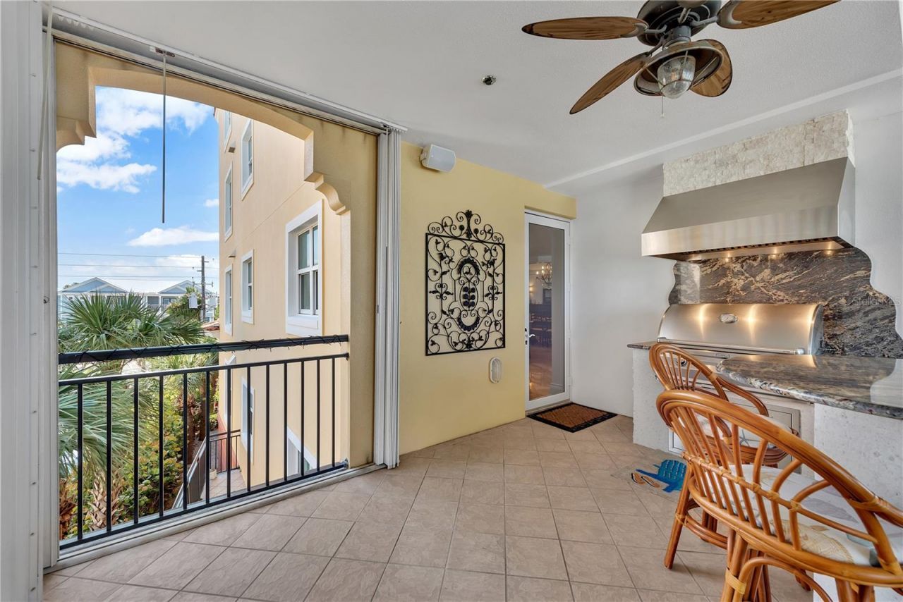 16300 Gulf Boulevard, Unit 300B, Redington Beach, FL 33708 Photo