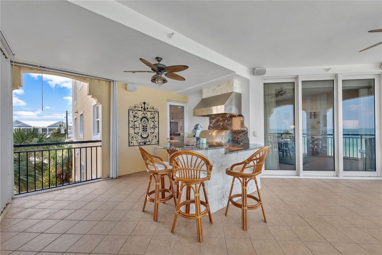 16300 Gulf Boulevard, Unit 300B, Redington Beach, FL 33708 Photo