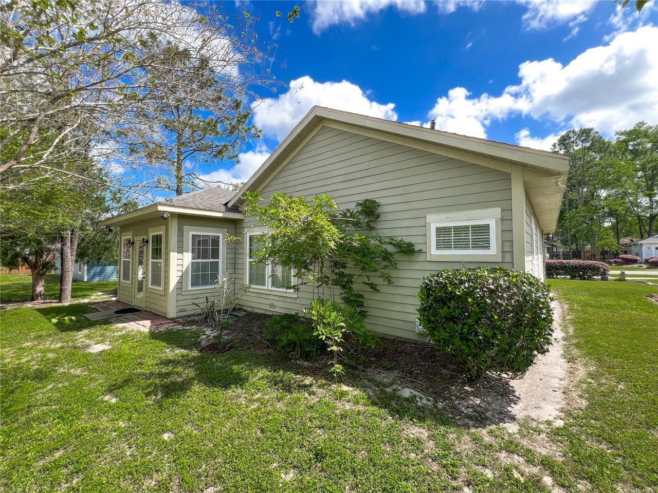 19176 NW 228th Street, High Springs, FL 32643 Photo