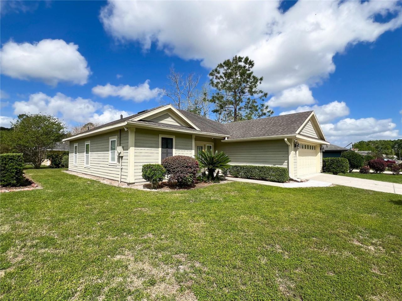 19176 NW 228th Street, High Springs, FL 32643 Photo
