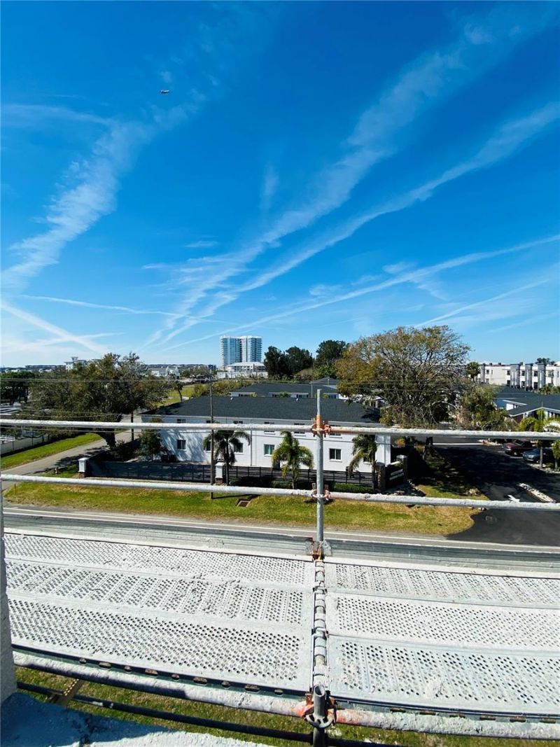 4723 W Price Avenue, Unit 2, Tampa, FL 33611 Photo