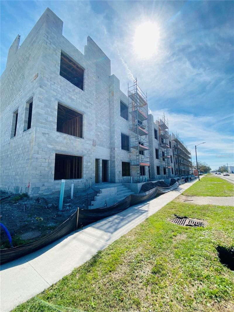 4723 W Price Avenue, Unit 2, Tampa, FL 33611 Photo